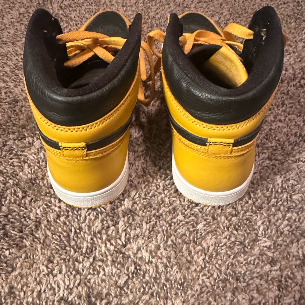Air Jordan sneakers - Picture 3 of 7